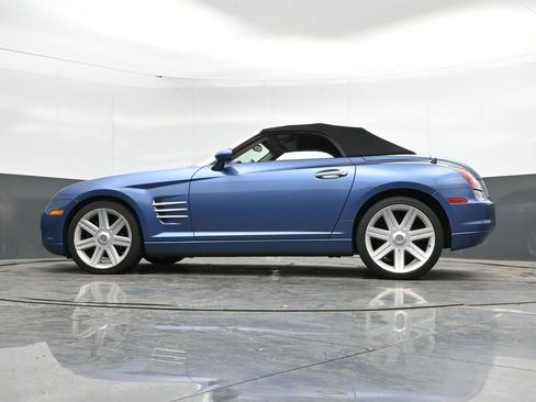 Used 2005 Chrysler Crossfire Limited RWD image 34
