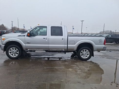 Used 2011 Ford F350 Lariat w/ Chrome Pkg image 4