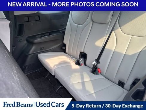 Used 2024 Hyundai Palisade SEL AWD/4WD image 14