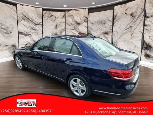 Used 2016 Mercedes-Benz E 350 4MATIC Sedan w/ Premium Package image 3