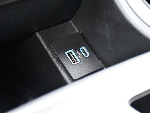 Used 2023 Ford Edge SEL w/ Convenience Package image 28