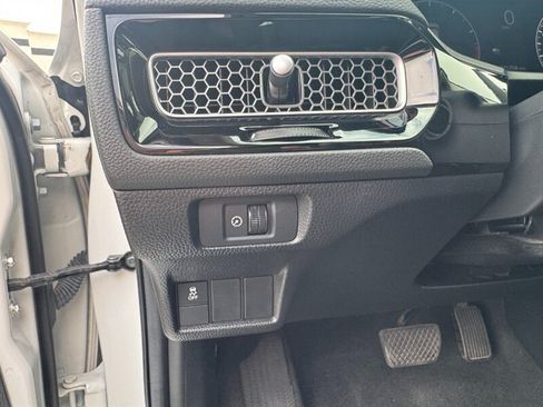 Used 2025 Honda Civic LX image 23