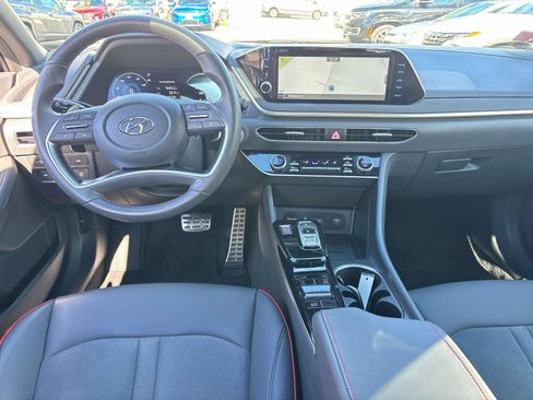 Certified 2022 Hyundai Sonata SEL Plus FWD image 11