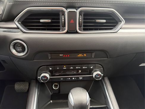 Used 2025 MAZDA CX-5 Carbon Edition image 28