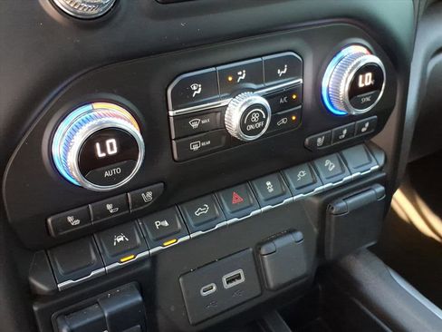 Used 2021 GMC Sierra 1500 Denali w/ Driver Alert Package II image 25