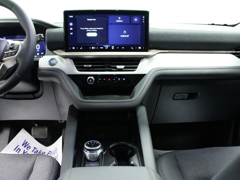 New 2026 Ford Explorer Active image 19