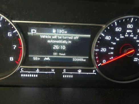 Used 2022 Kia Sorento S w/ Panoramic Sunroof Package FWD image 11