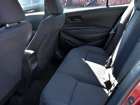 Used 2024 Toyota Corolla LE image 33