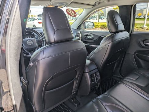 Certified 2020 Jeep Cherokee Trailhawk w/ Cold Weather Group image 22