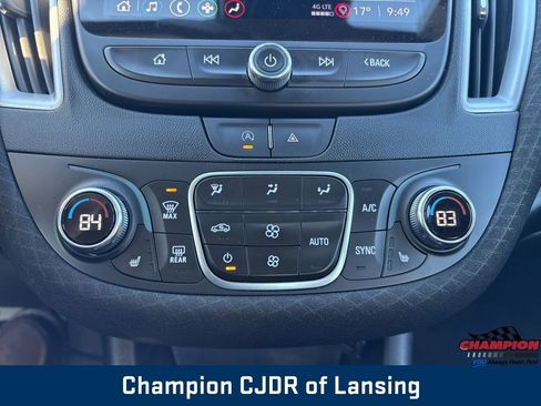 Used 2024 Chevrolet Malibu LT image 21