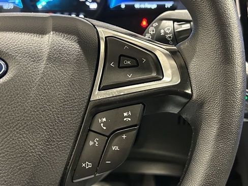 Certified 2024 Ford Edge SEL w/ Convenience Package AWD/4WD image 32