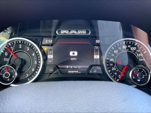 Used 2022 RAM 1500 Laramie image 22