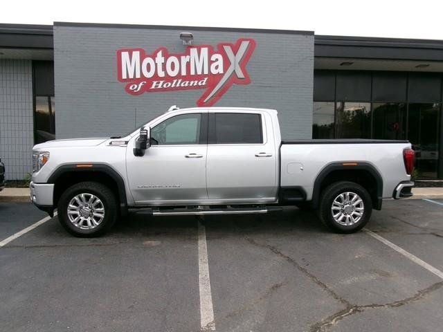 Used 2020 GMC Sierra 2500 Denali w/ Denali Ultimate Package AWD/4WD image 1