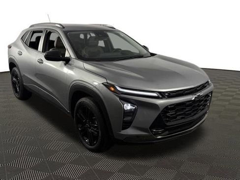 Used 2025 Chevrolet Trax ACTIV w/ Driver Confidence Package FWD image 26