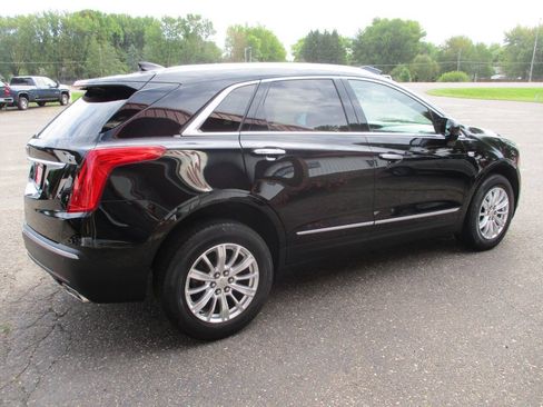 Used 2018 Cadillac XT5 FWD image 9
