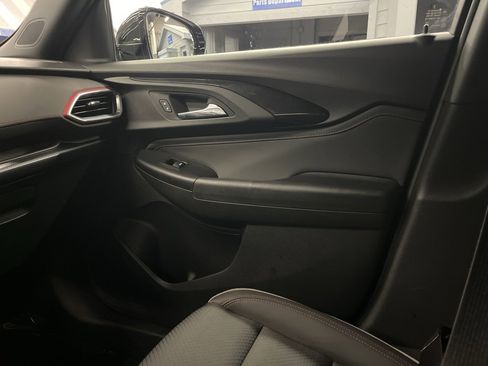 Used 2022 Chevrolet TrailBlazer RS image 15