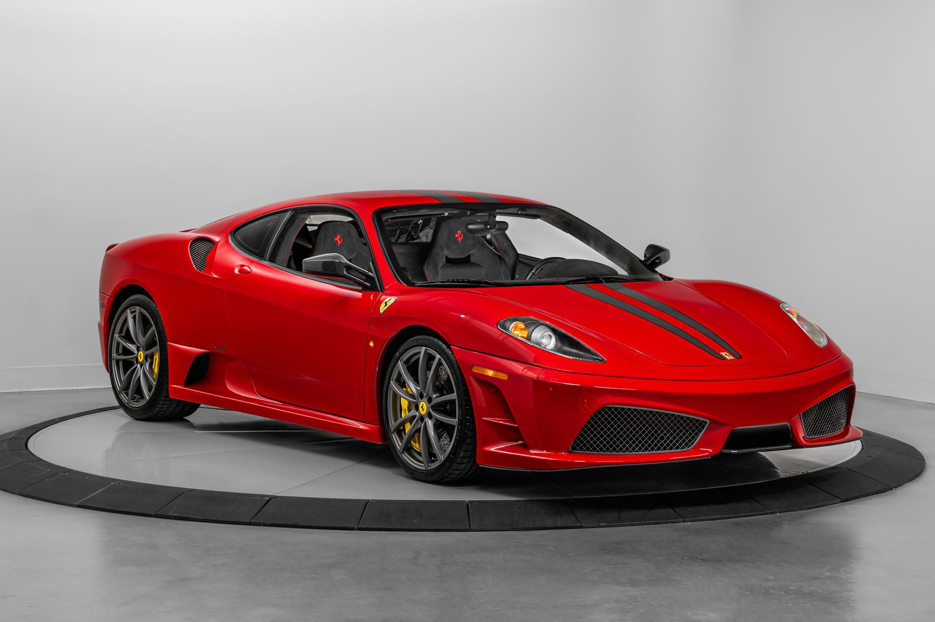 Used 2009 Ferrari F430 Scuderia RWD image 1