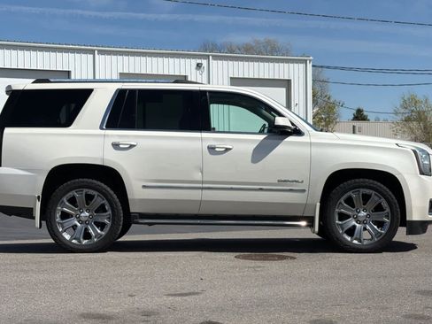 Used 2015 GMC Yukon Denali AWD/4WD image 8