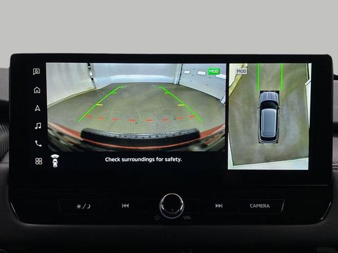 New 2025 Mitsubishi Outlander SEL image 24