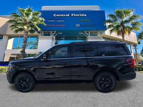 Used 2024 Ford Expedition Timberline image 8