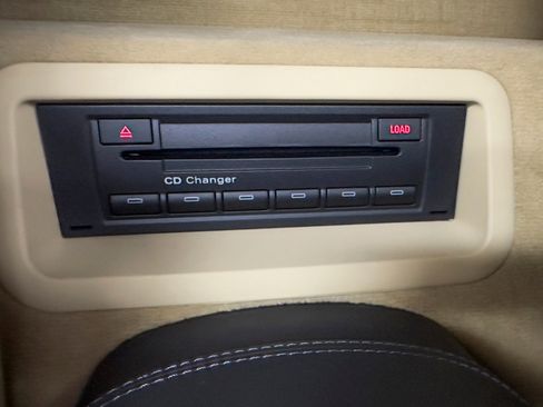 Used 2010 Audi R8 V10 image 74