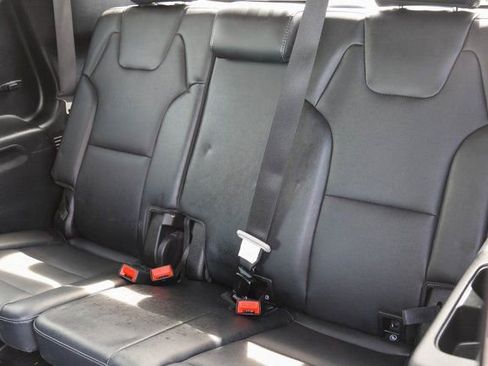 Used 2024 Kia Telluride SX Prestige AWD/4WD image 17