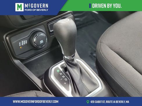 Used 2023 Jeep Renegade Altitude w/ Convenience Group I AWD/4WD image 24