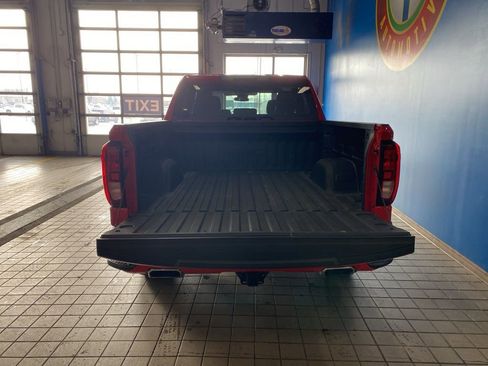Certified 2022 GMC Sierra 1500 Elevation image 20