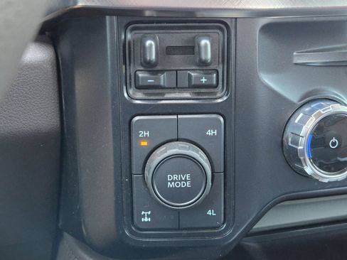 Used 2024 Ford F250 King Ranch w/ Chrome Package AWD/4WD image 29