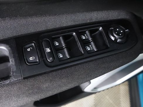 Used 2021 Jeep Renegade Latitude image 31