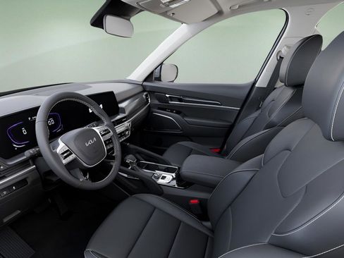 New 2025 Kia Telluride S image 17