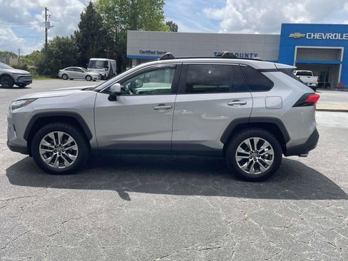 Used 2023 Toyota RAV4 Limited AWD/4WD image 6