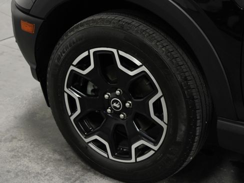 Used 2025 Ford Bronco Sport Outer Banks w/ Outer Banks Tech Package+ image 10