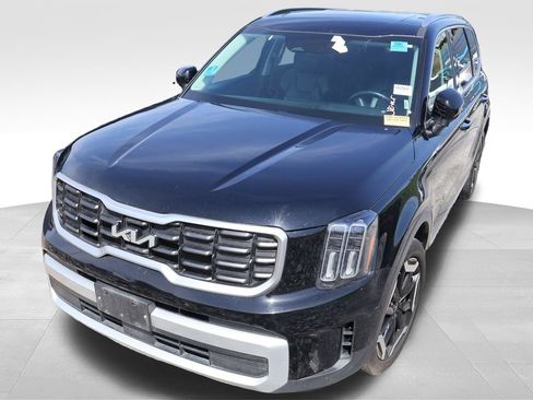Used 2025 Kia Telluride S AWD/4WD image 3