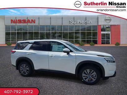 New 2025 Nissan Pathfinder SV w/ Cargo Package