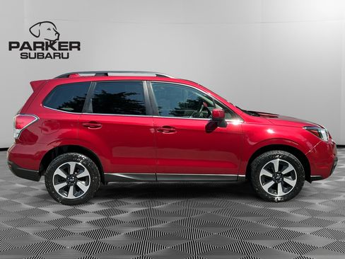 Used 2018 Subaru Forester 2.5i Limited AWD/4WD image 6