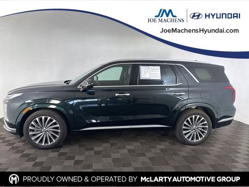 Certified 2025 Hyundai Palisade Calligraphy image 6