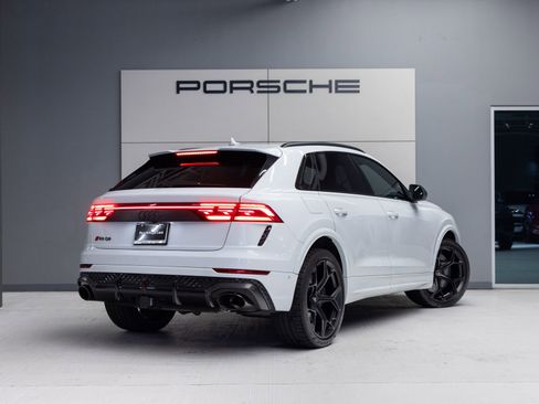 Used 2025 Audi RS Q8 performance w/ Matte Carbon Package AWD/4WD image 7