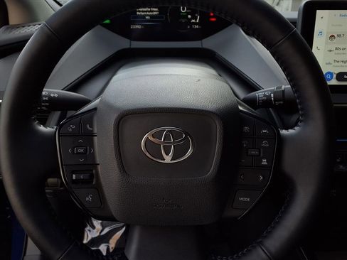 Certified 2024 Toyota Prius XLE image 13