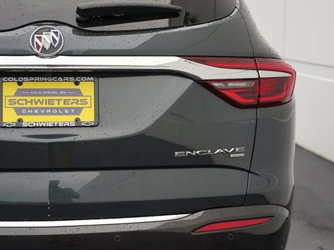 Used 2019 Buick Enclave Essence AWD/4WD image 10
