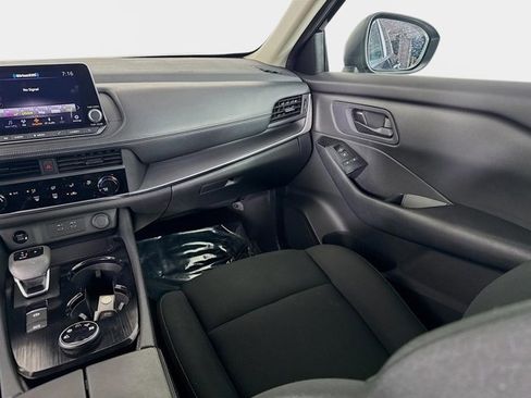 Certified 2024 Nissan Rogue S image 23