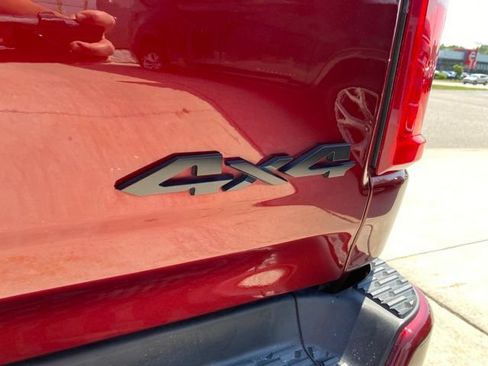 Used 2025 RAM 1500 Limited AWD/4WD image 6