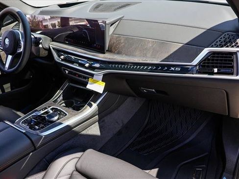 New 2026 BMW X5 xDrive50e w/ M Sport Package image 24