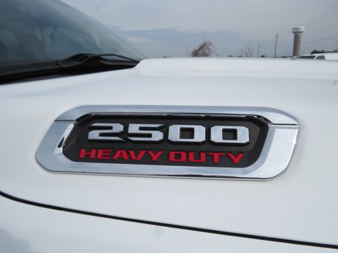 Used 2020 RAM 2500 Big Horn image 13