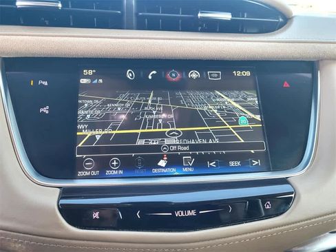 Used 2019 Cadillac XT5 Platinum image 11