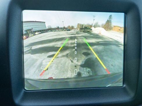 Used 2020 Jeep Compass Trailhawk image 18