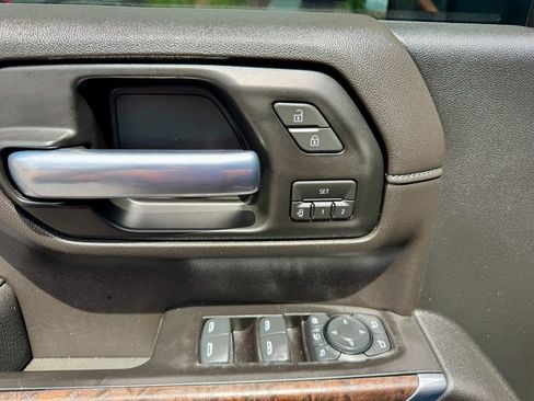 Used 2020 GMC Sierra 2500 Denali w/ Denali Ultimate Package AWD/4WD image 14