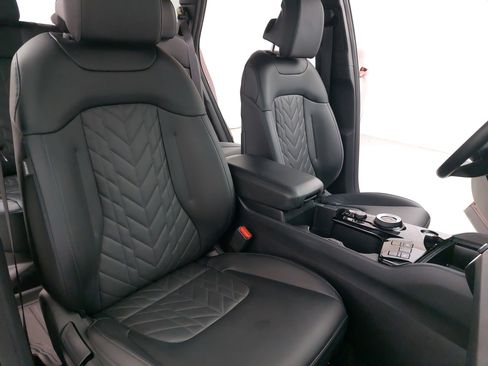 Used 2024 Kia Sportage X-Line AWD/4WD image 12