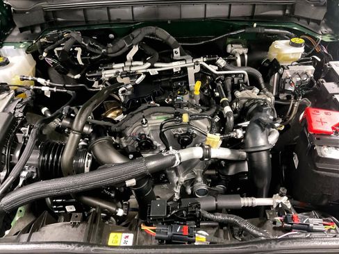 Used 2025 Ford Bronco Outer Banks image 34