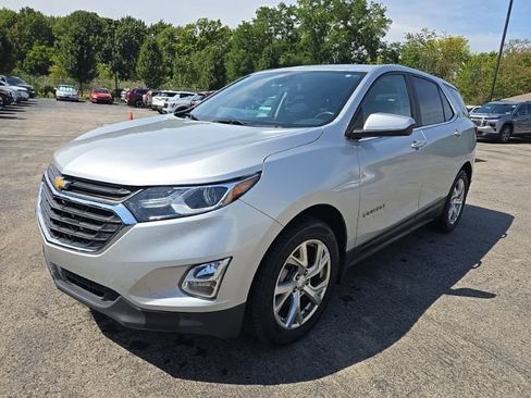 Used 2021 Chevrolet Equinox LT FWD image 3